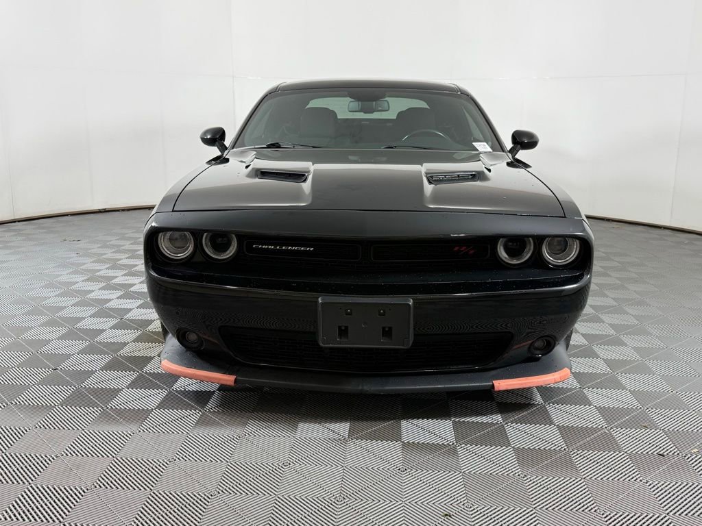 Used 2018 Dodge Challenger R/T Scat Pack w/ Dynamics Package RWD image 6