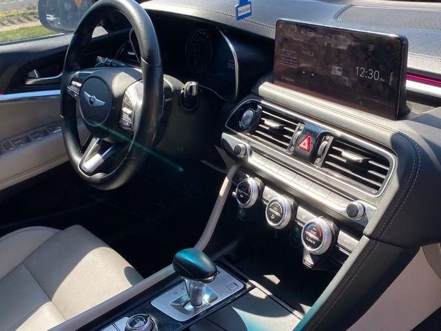 Used 2023 Genesis G70 2.0T image 26