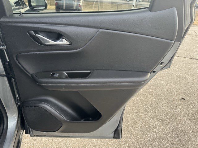 Used 2023 Chevrolet Blazer LT image 32