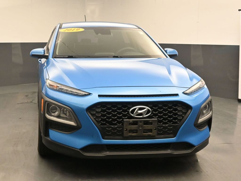 Used 2019 Hyundai Kona SE AWD/4WD image 3