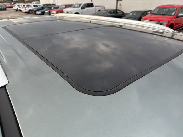 Used 2023 Chevrolet Tahoe LT w/ Luxury Package image 9