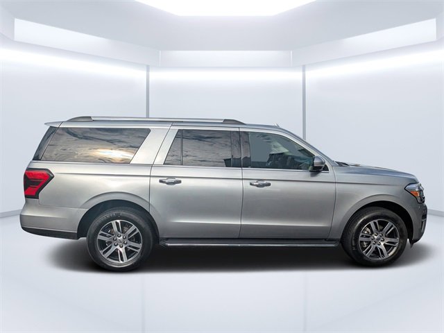 Used 2023 Ford Expedition Max Limited image 2