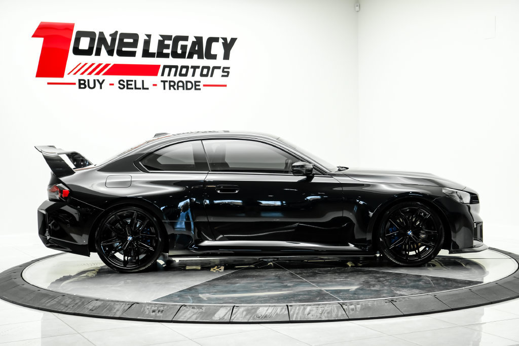 Used 2023 BMW M2 w/ Carbon Package RWD image 8