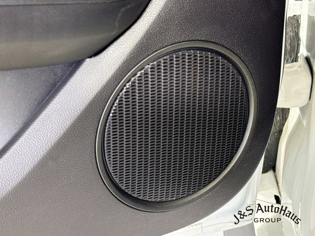 Used 2019 Ford Mustang Shelby GT350 w/ Technology Package RWD image 24