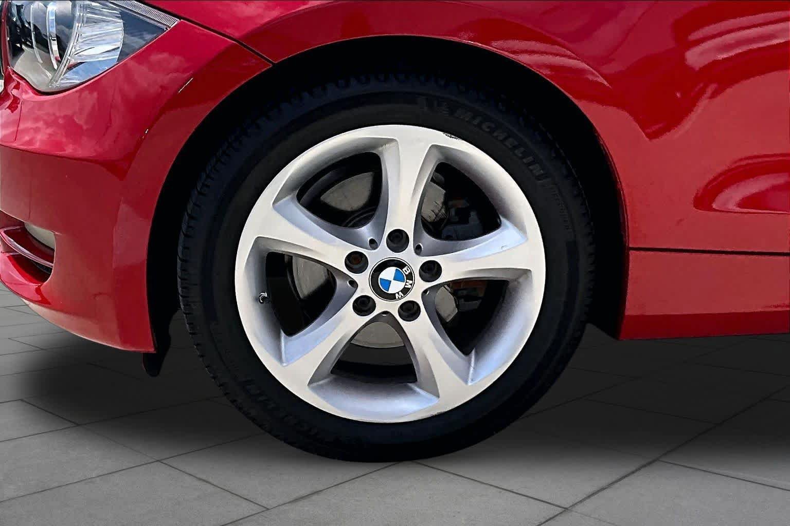 Used 2009 BMW 128i Coupe RWD image 8