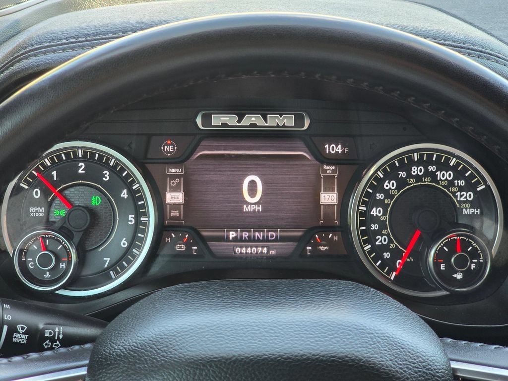 Used 2024 RAM 1500 Laramie AWD/4WD image 31