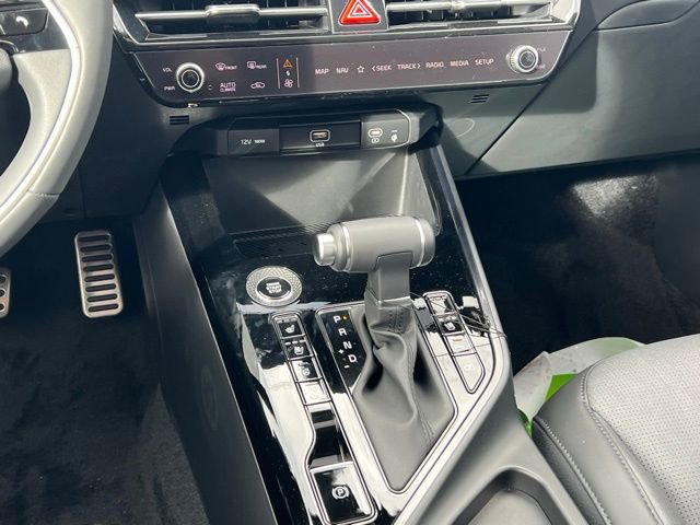 New 2025 Kia Niro SX Touring image 20