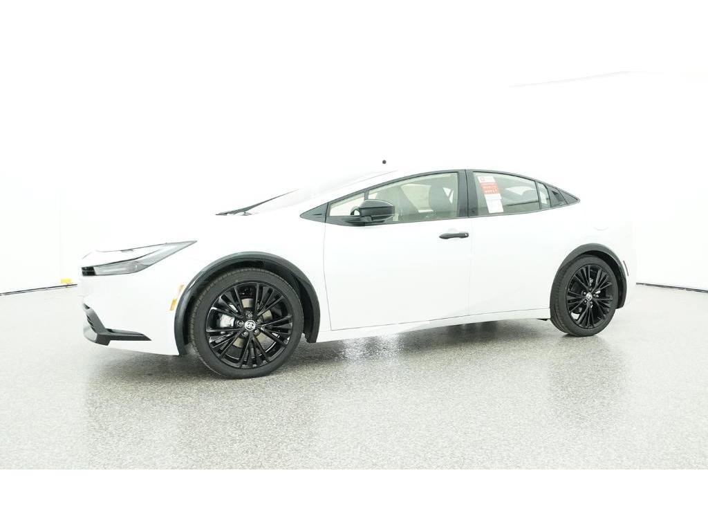 Used 2026 Toyota Prius Plug-In Hybrid FWD image 18