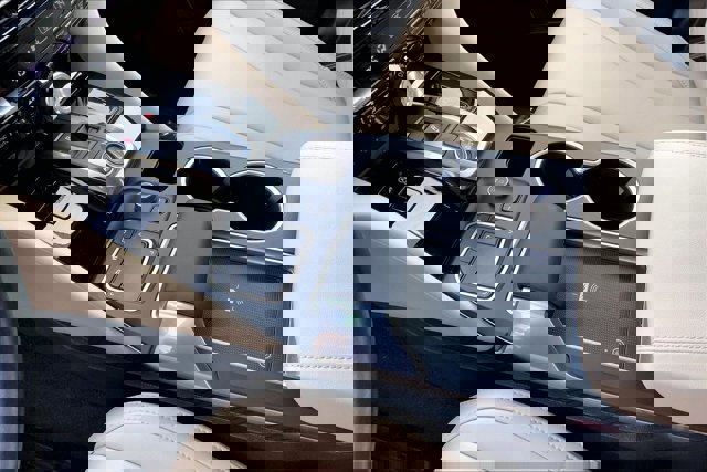 Used 2023 Acura MDX SH-AWD image 17