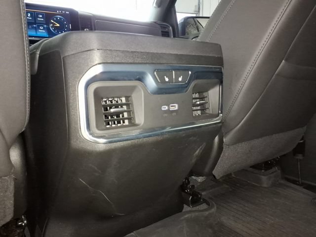 Used 2025 Chevrolet Silverado 1500 LTZ AWD/4WD image 16