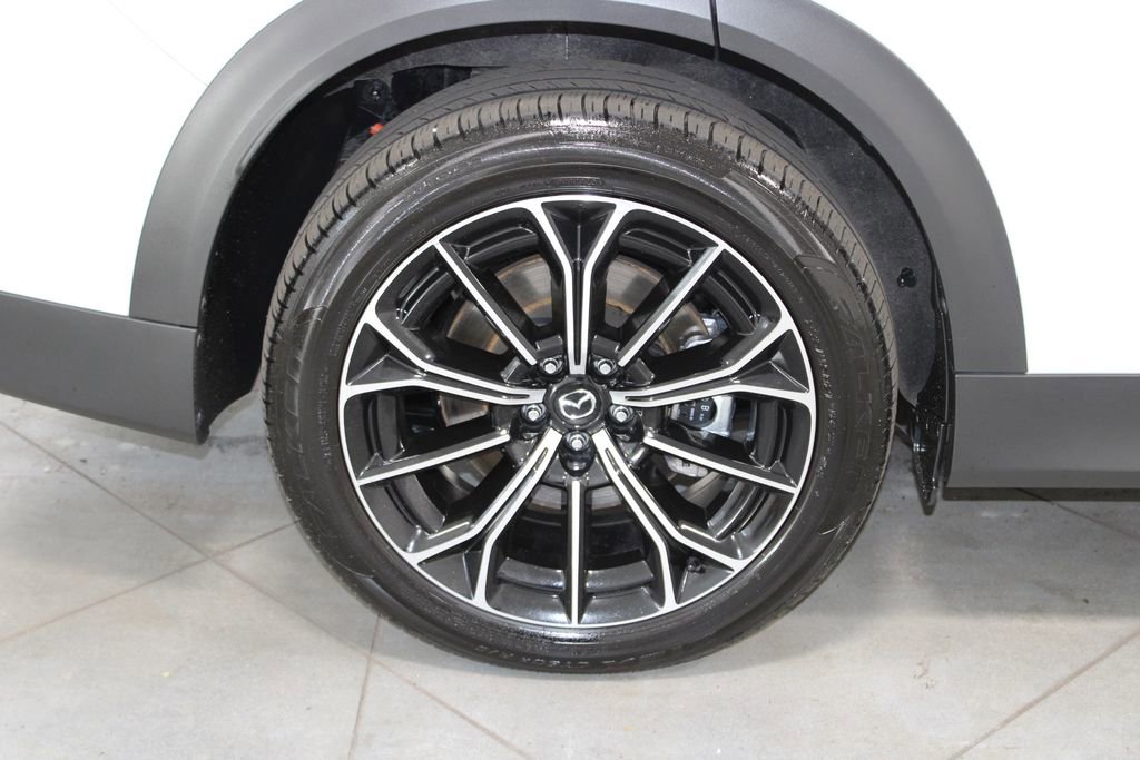 Used 2025 MAZDA CX-70 Plug-In Hybrid w/ Premium Pkg image 13