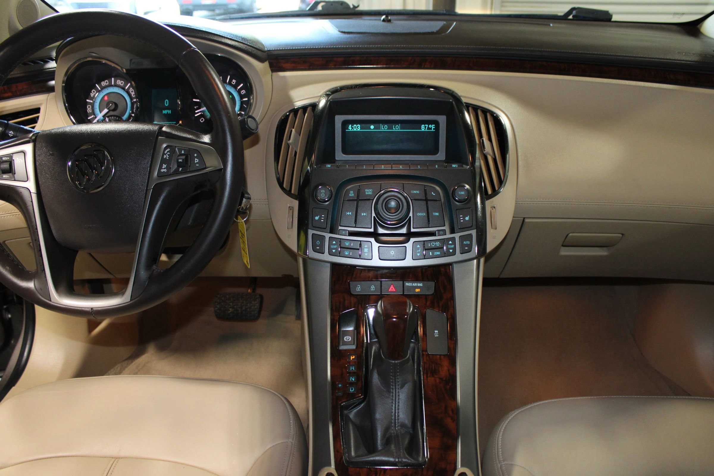 Used 2011 Buick LaCrosse CXL image 13