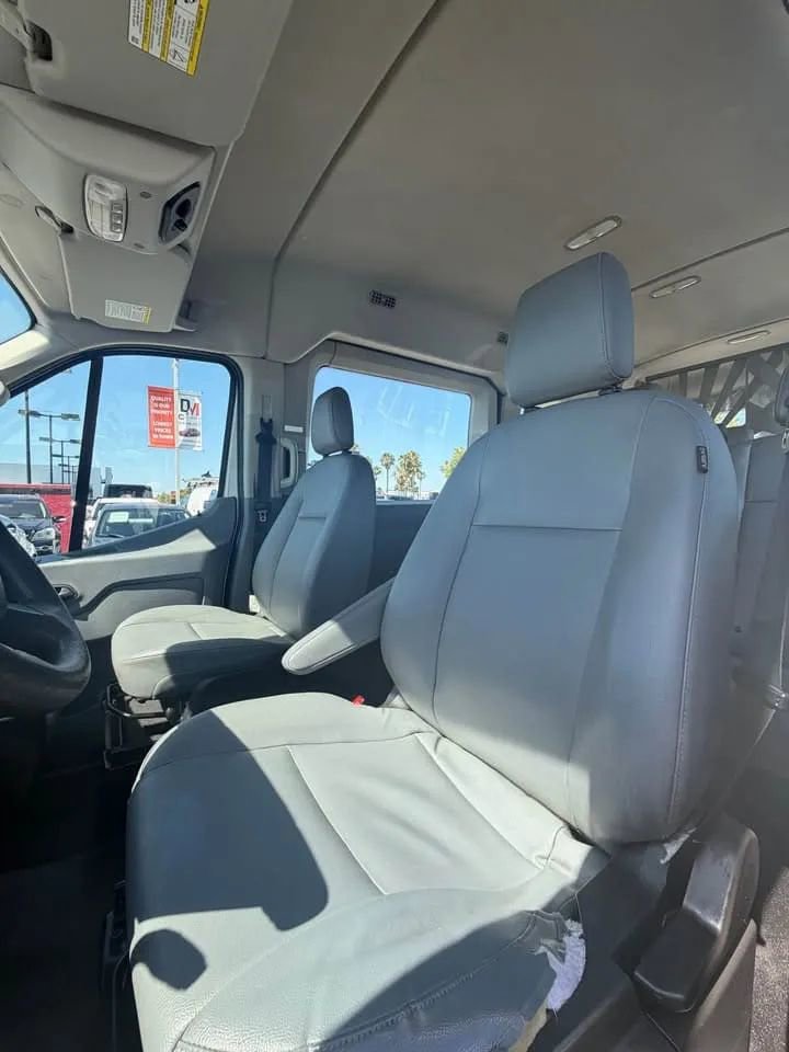 Used 2018 Ford Transit 350 XL RWD image 8