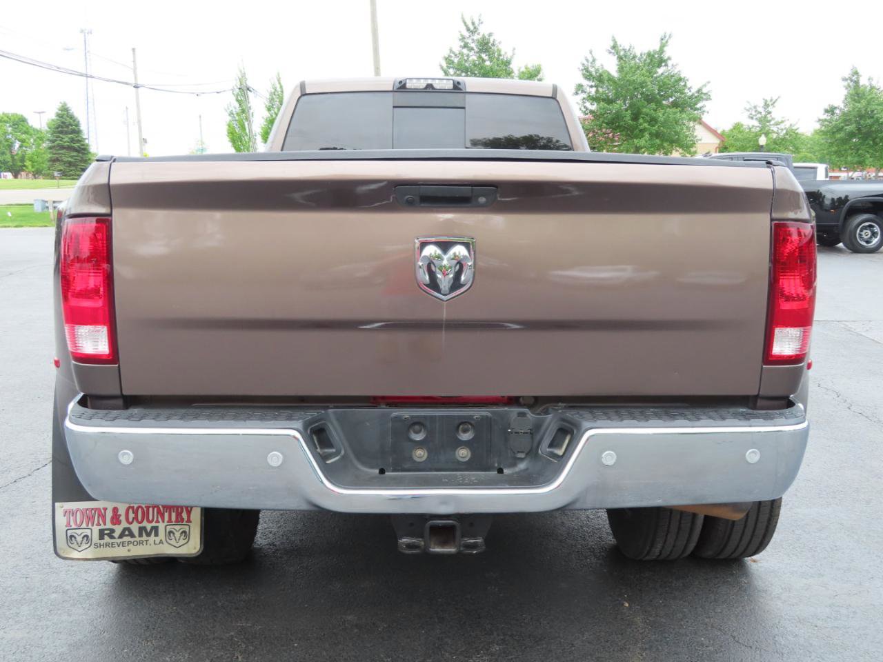 Used 2018 RAM 3500 SLT w/ Luxury Group AWD/4WD image 5