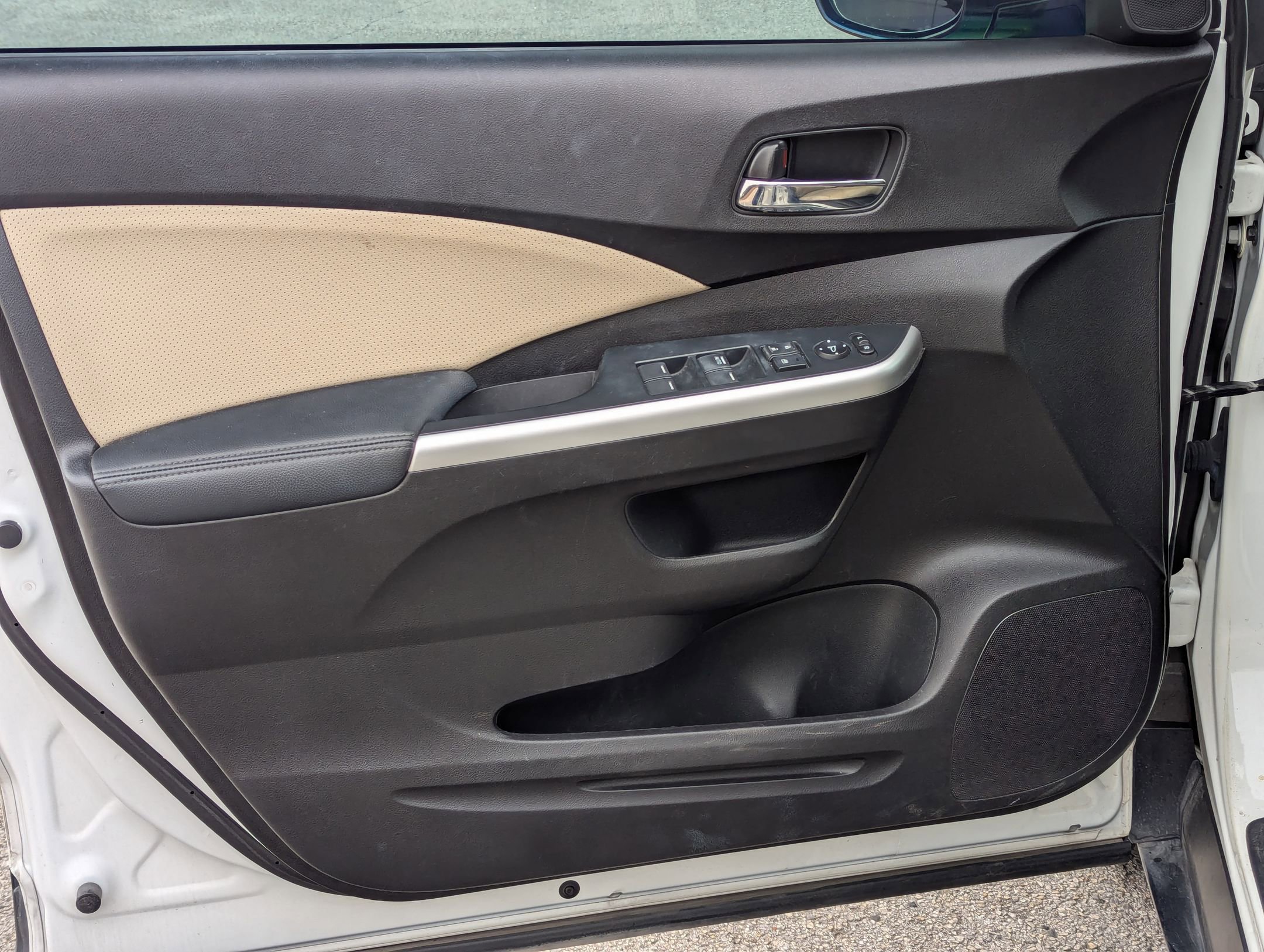 Used 2015 Honda CR-V EX-L image 11