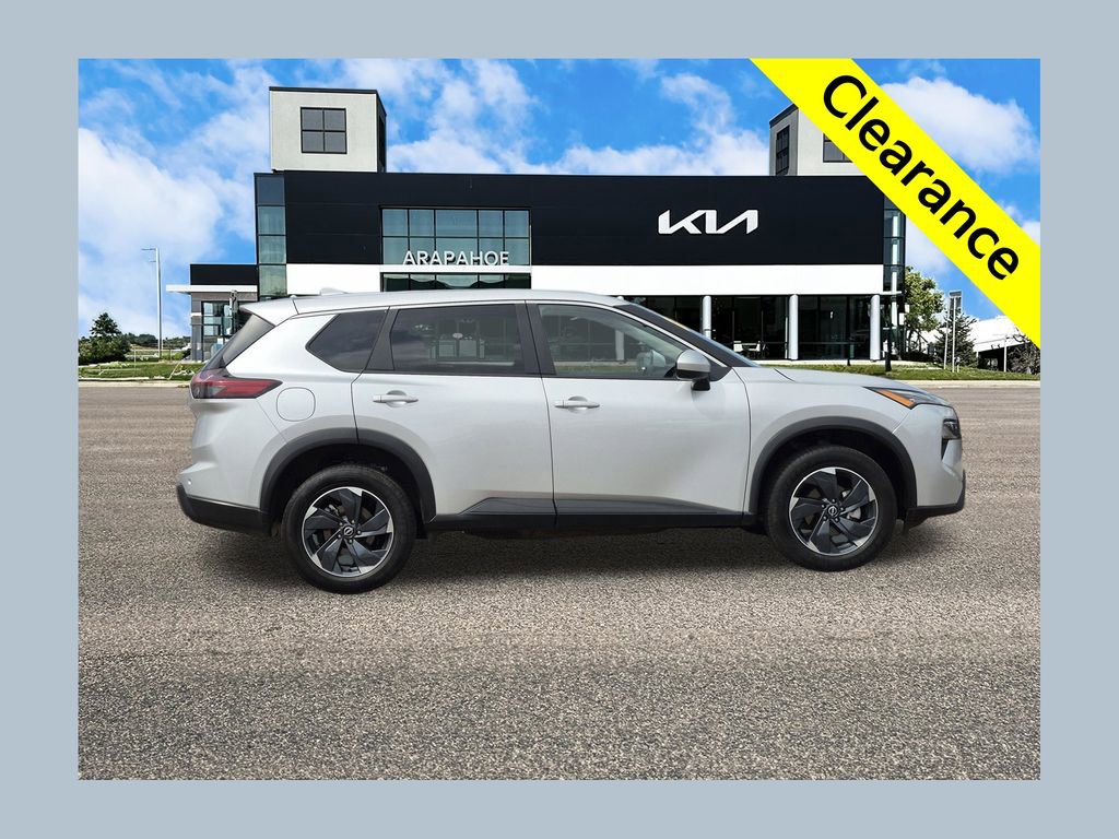 Used 2025 Nissan Rogue SV