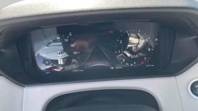 Used 2022 Land Rover Range Rover Velar R-Dynamic HSE AWD/4WD image 16