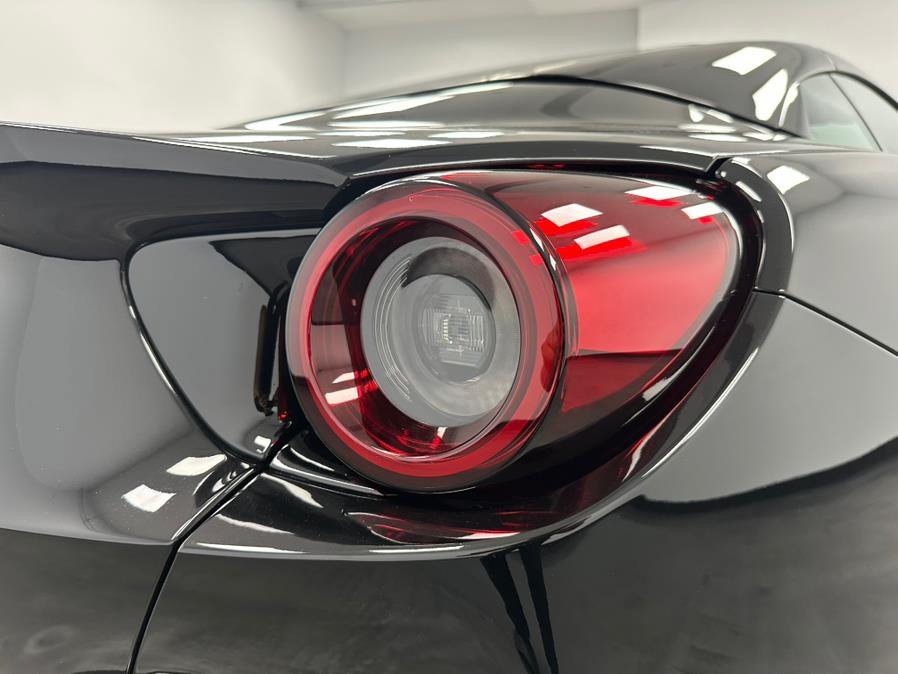Used 2019 Ferrari Portofino RWD image 47