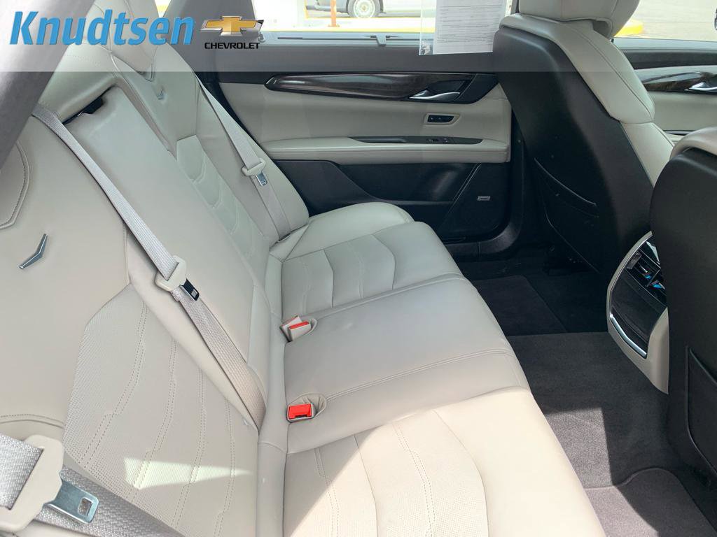 Used 2017 Cadillac CT6 Premium Luxury w/ Active Chassis Package AWD/4WD image 13