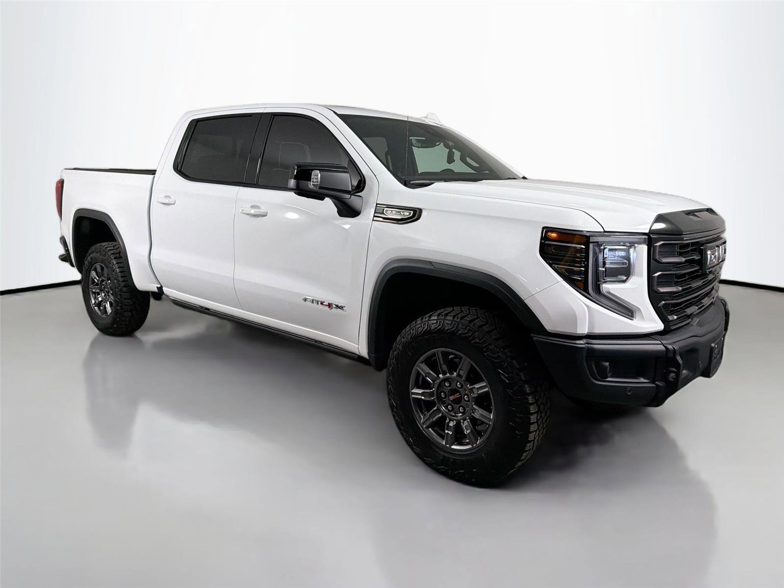 Used 2026 GMC Sierra 1500 AT4X AWD/4WD image 3