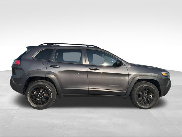 Used 2022 Jeep Cherokee Trailhawk w/ Premium Leather Package AWD/4WD image 4