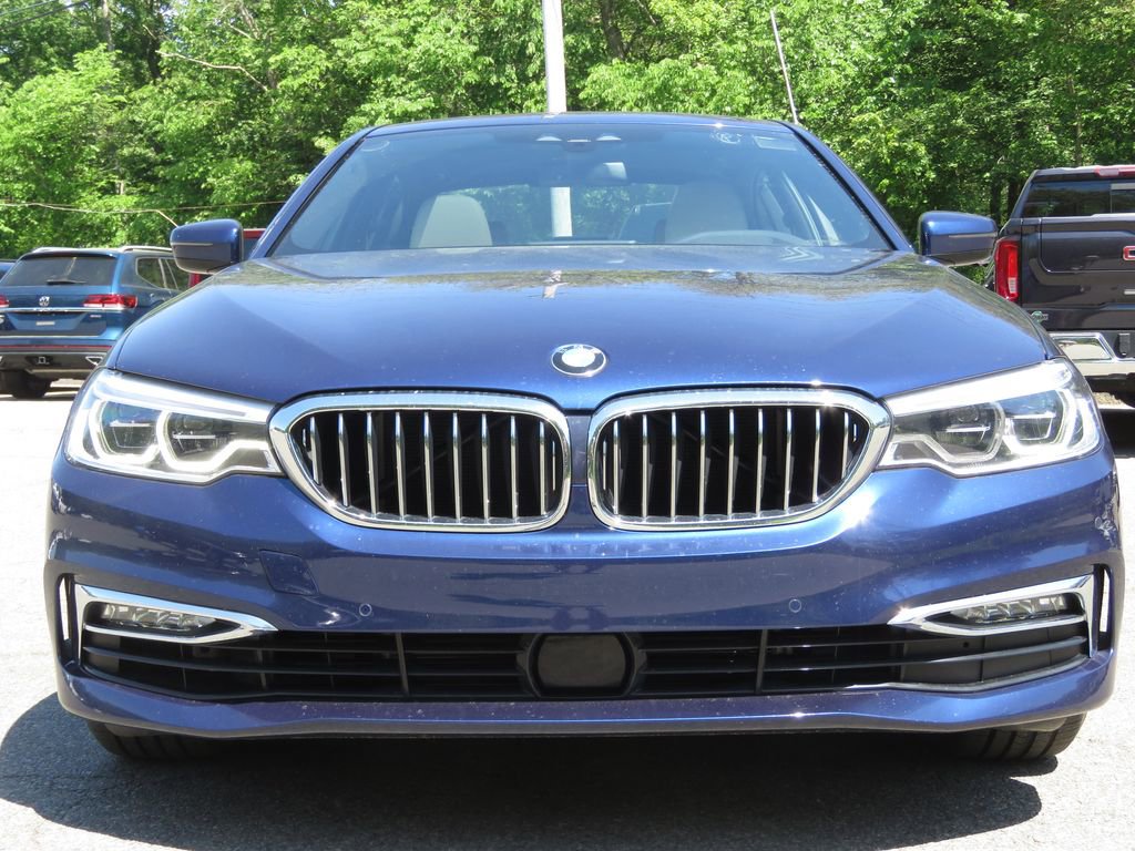 Used 2018 BMW 530e xDrive AWD/4WD image 2