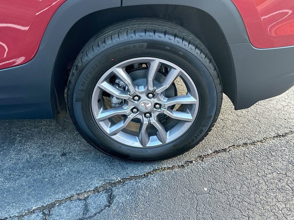 New 2024 GMC Terrain SLT w/ Tech Package FWD image 24