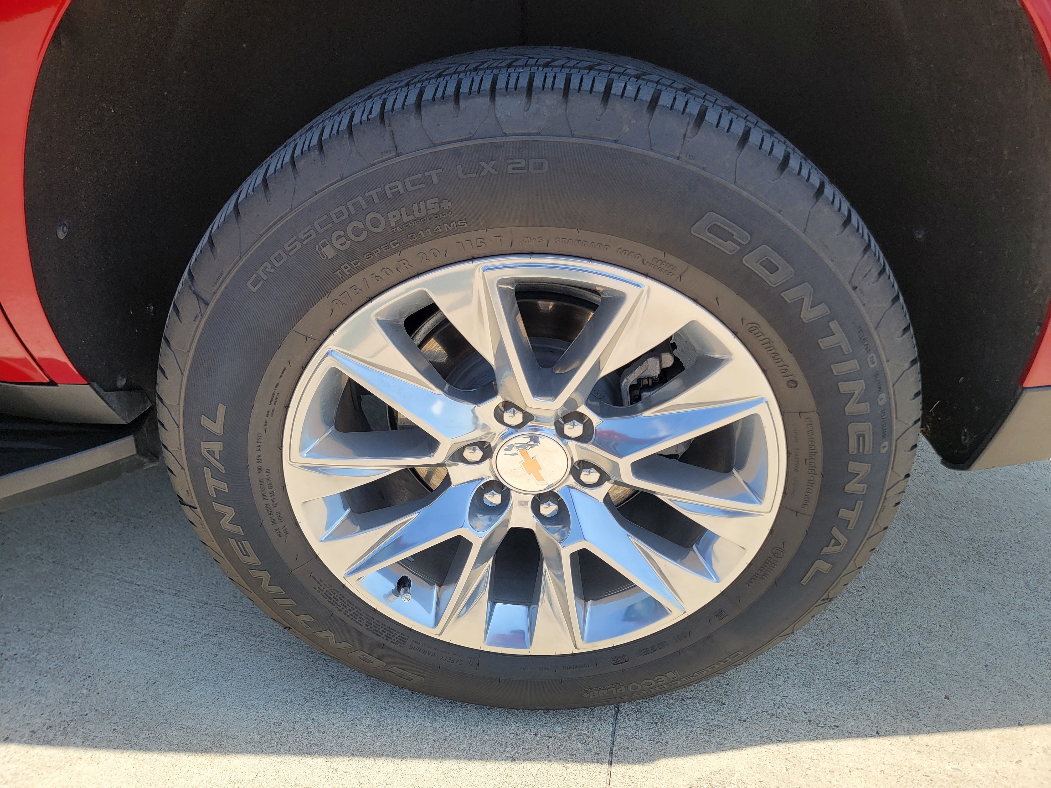 Used 2026 Chevrolet Tahoe Premier w/ Sun And Tow Package RWD image 31