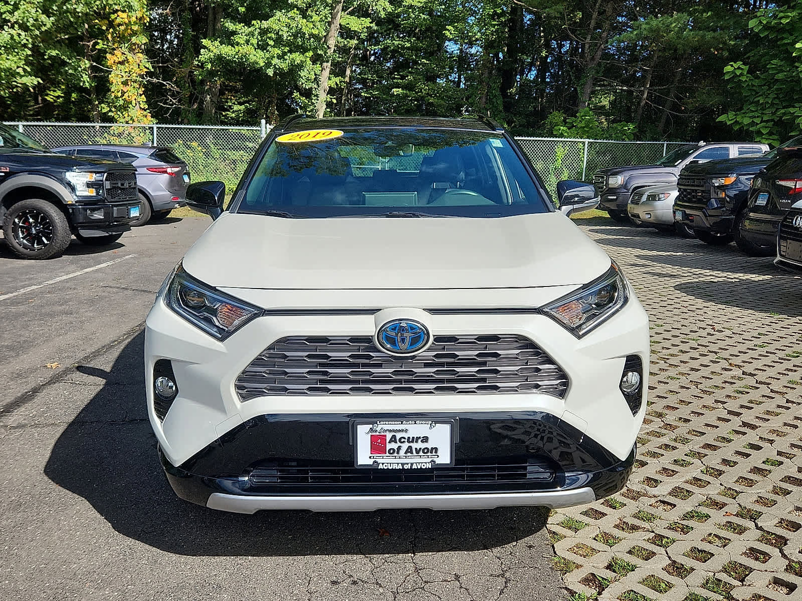 Used 2019 Toyota RAV4 XSE image 2