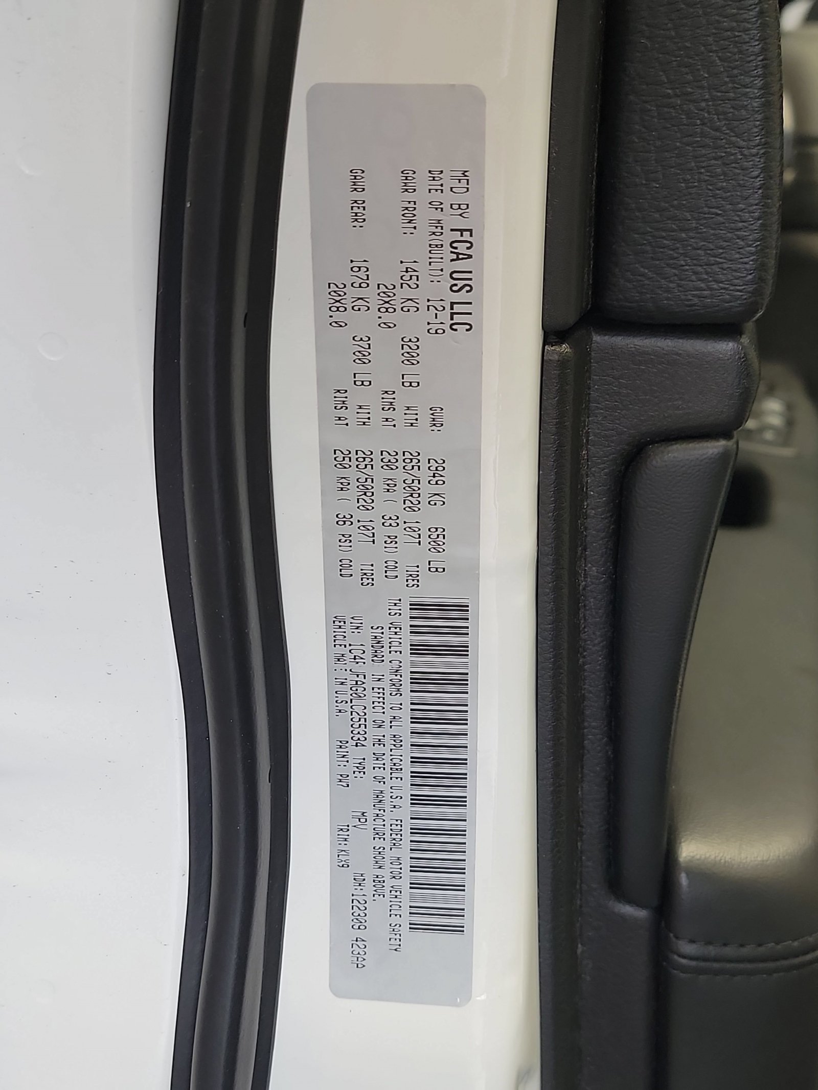 Used 2020 Jeep Grand Cherokee Altitude AWD/4WD image 34