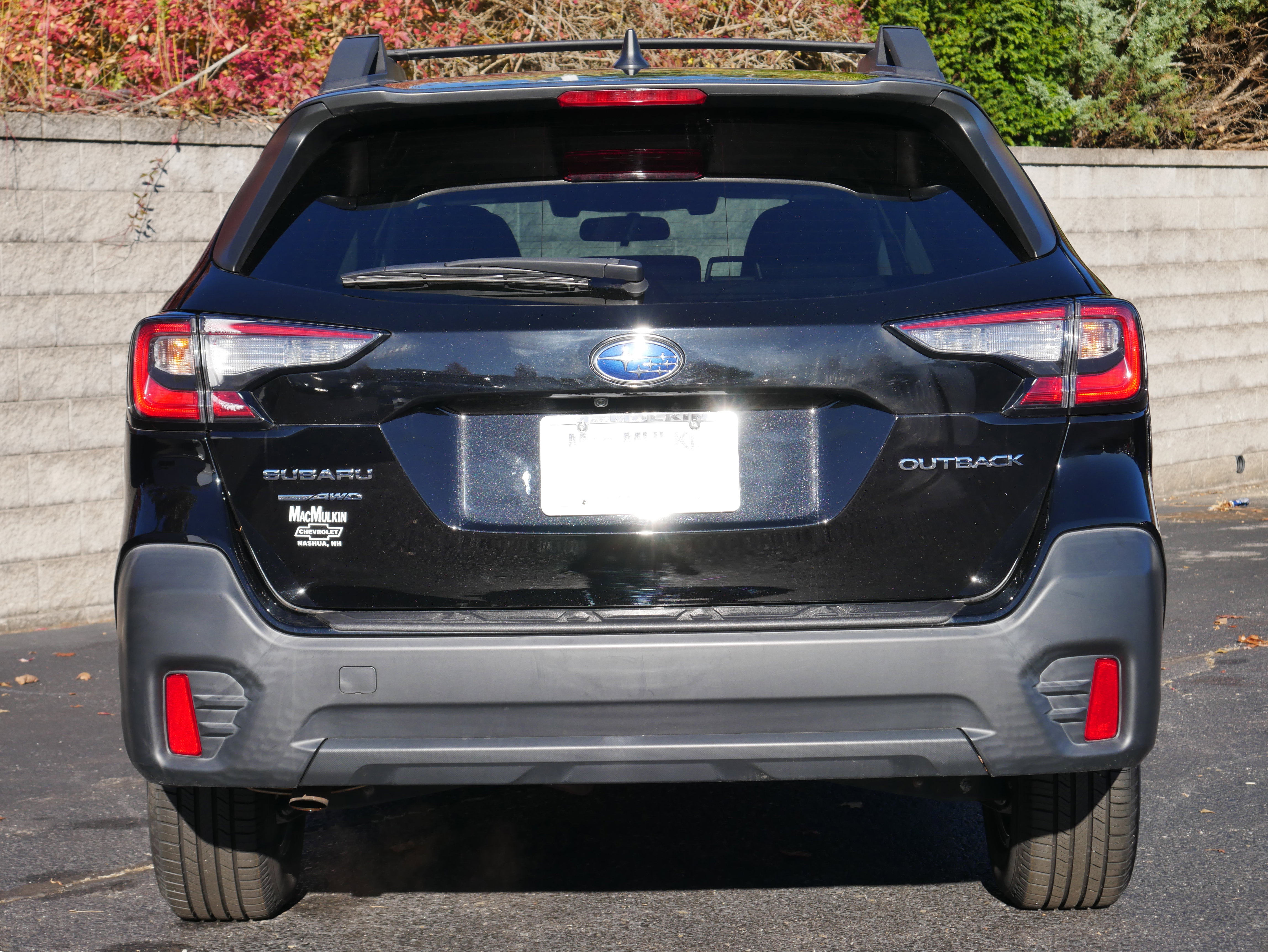 Used 2021 Subaru Outback Premium image 5
