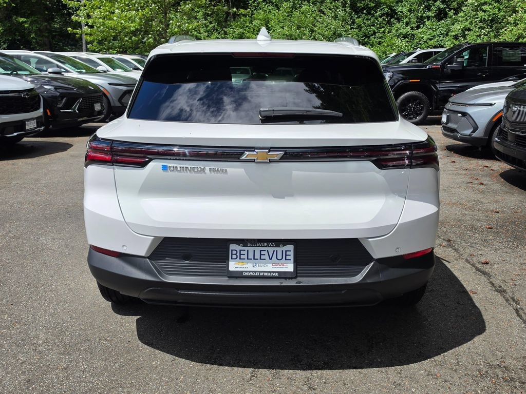 New 2026 Chevrolet Equinox EV LT AWD/4WD image 4