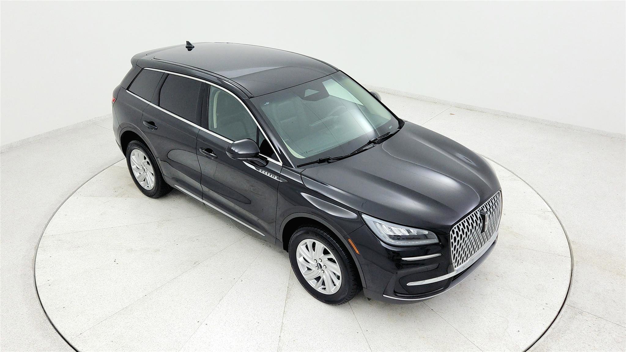 Used 2025 Lincoln Corsair FWD image 19