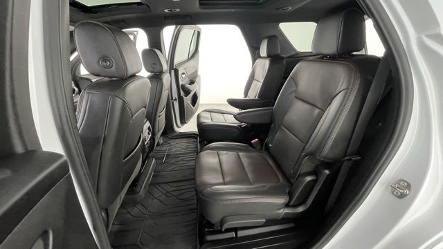 Used 2024 Chevrolet Traverse High Country image 44
