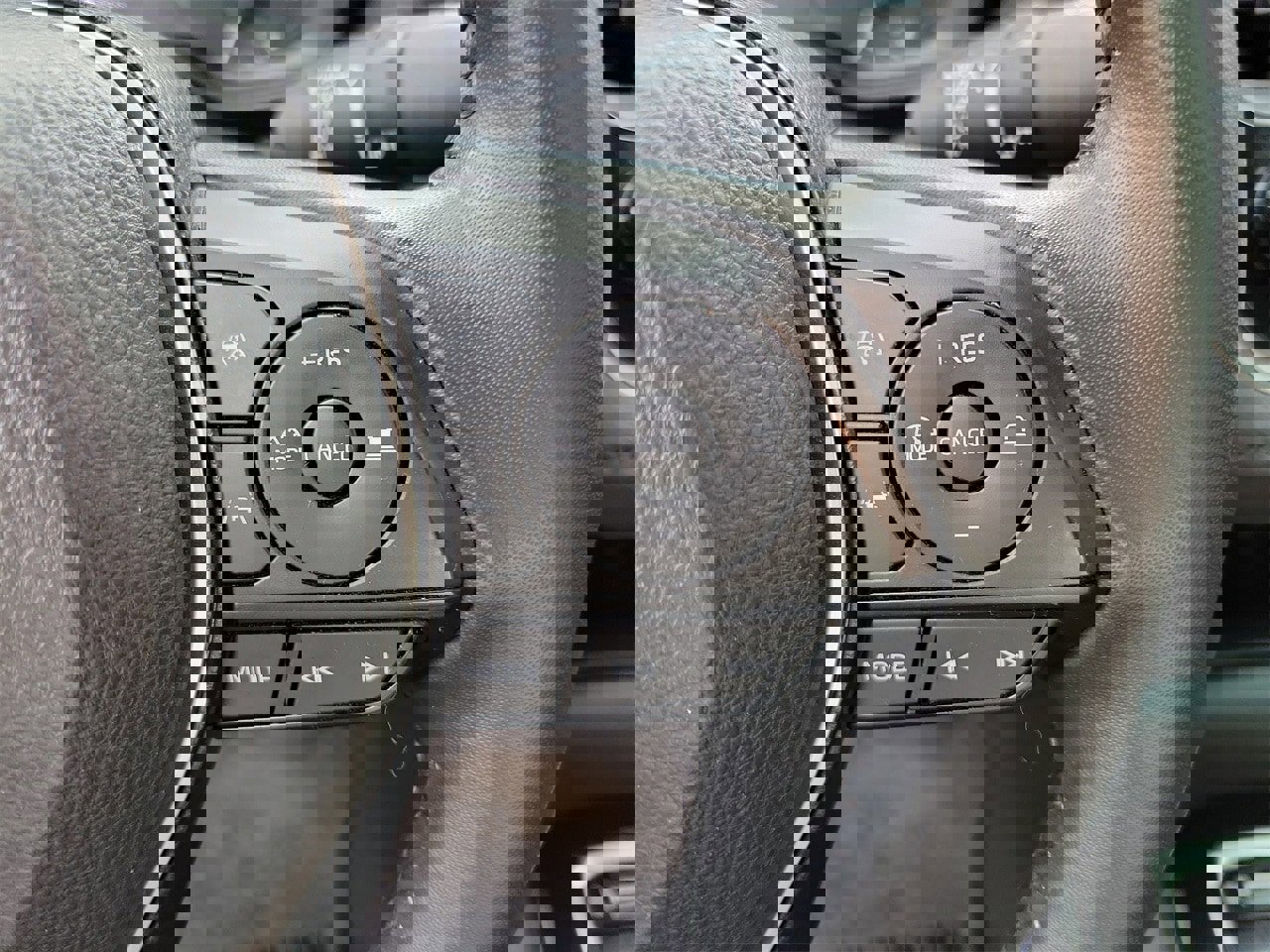 Used 2023 Toyota Corolla SE image 20