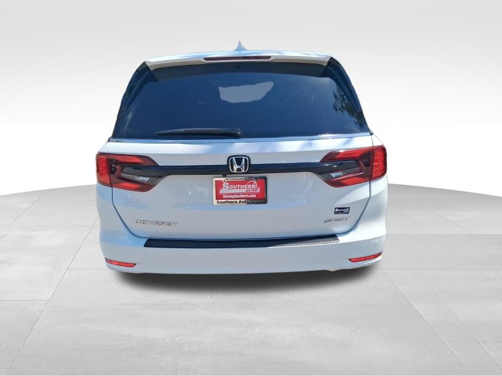 Used 2023 Honda Odyssey Sport image 4