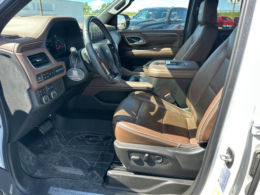 Used 2021 Chevrolet Tahoe High Country AWD/4WD image 10