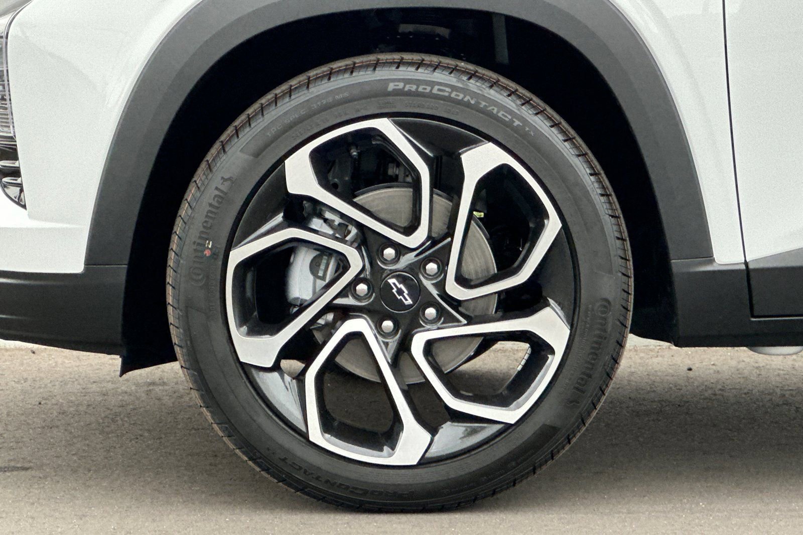 New 2026 Chevrolet Trax RS image 25