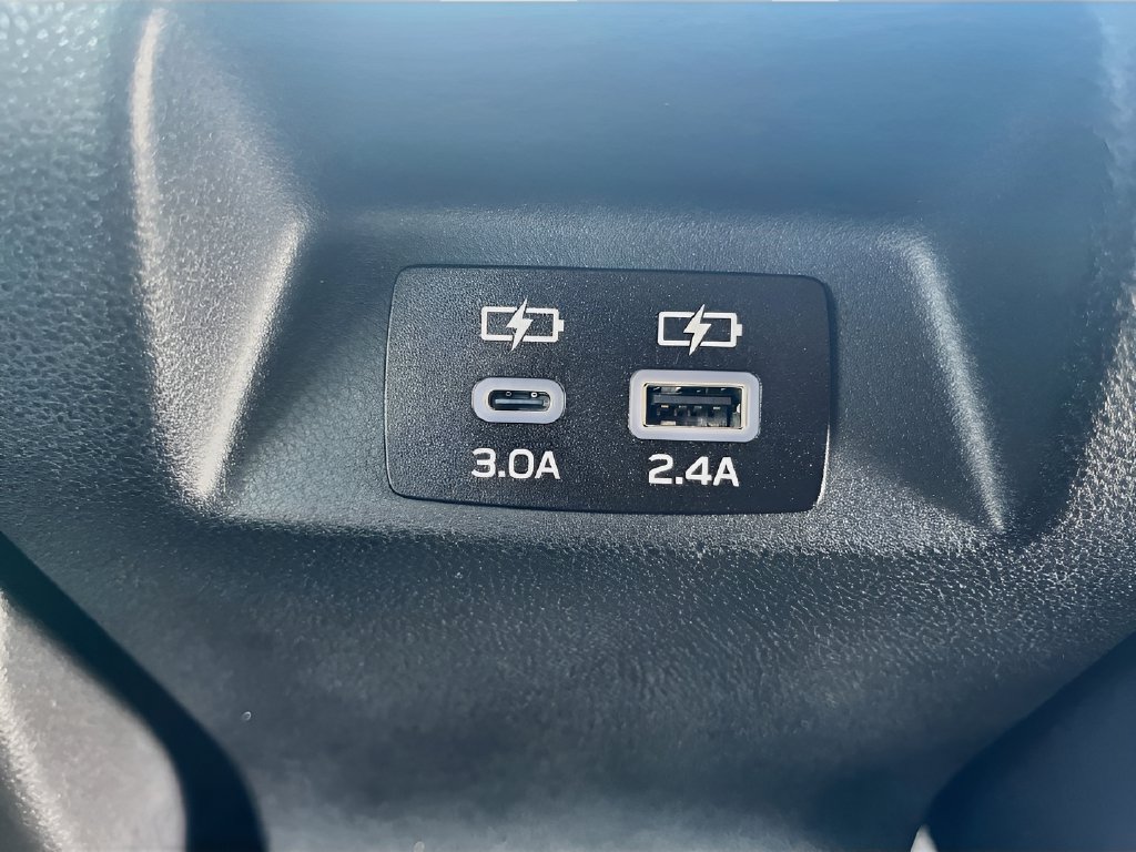 Used 2025 Subaru Crosstrek 2.5i Sport AWD/4WD image 33