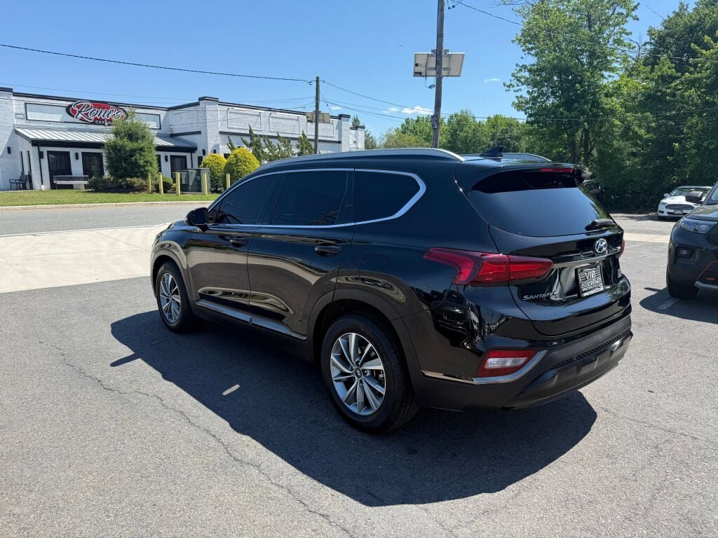 Used 2019 Hyundai Santa Fe Limited FWD image 6