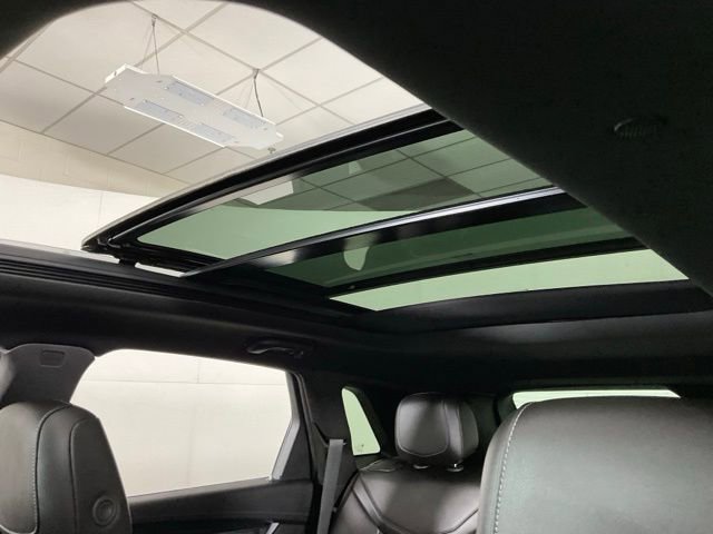 Used 2025 Cadillac XT5 Premium Luxury w/ Technology Package image 22