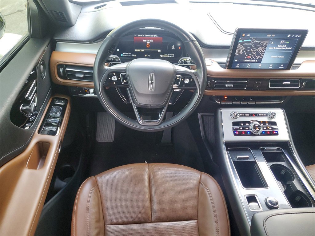 Certified 2023 Lincoln Aviator Reserve w/ Equipment Group 201A image 16