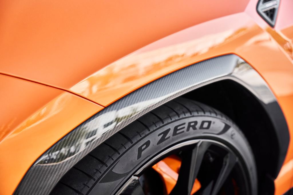 Used 2022 Lamborghini Urus AWD/4WD image 8