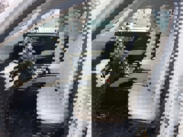 Used 2022 Lincoln Nautilus Black Label w/ Class II Trailer Tow Package image 25