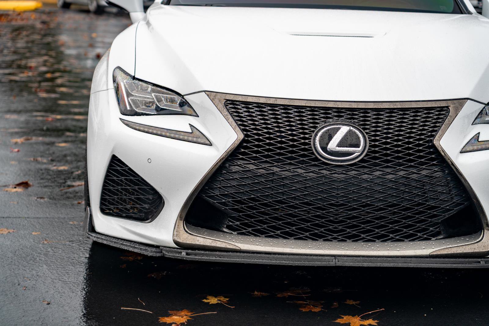 Used 2015 Lexus RC F w/ Premium Package RWD image 7