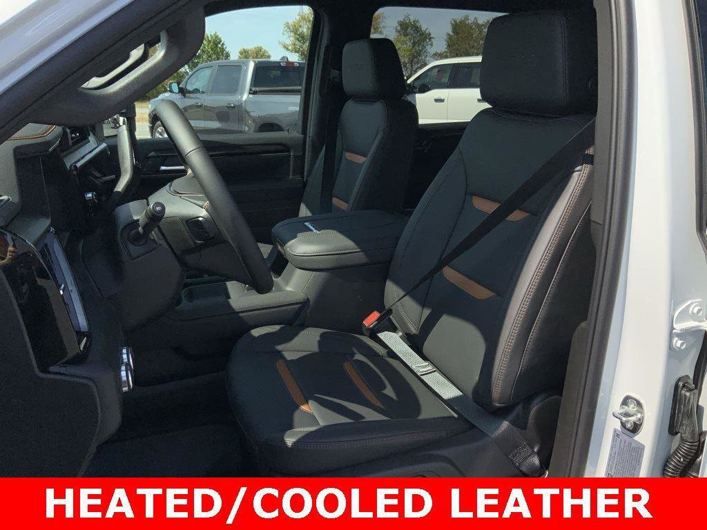 New 2026 GMC Sierra 2500 AT4 w/ AT4 Premium Plus Package image 7