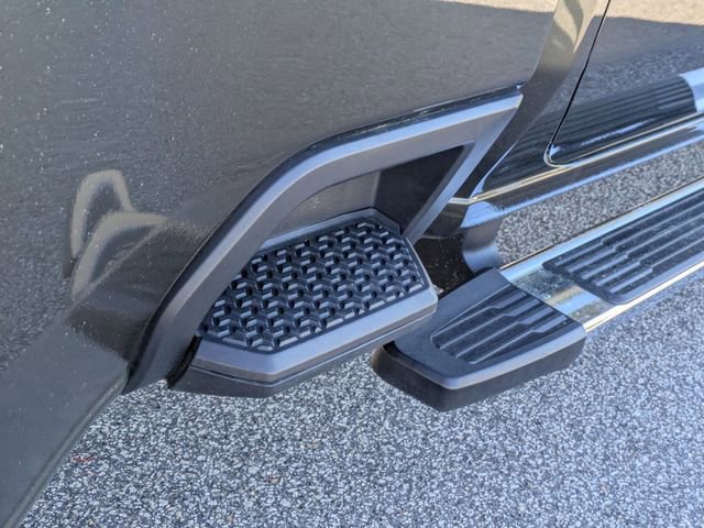 Used 2023 Chevrolet Silverado 3500 LTZ w/ LTZ Convenience Package image 31