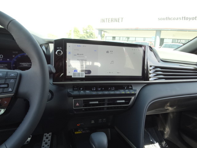 New 2026 Toyota Camry XSE AWD/4WD image 18