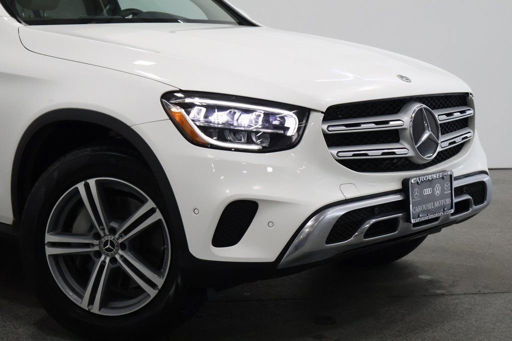 Certified 2022 Mercedes-Benz GLC 300 4MATIC image 3
