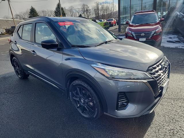 Certified 2022 Nissan Kicks SR w/ Premium Package image 2